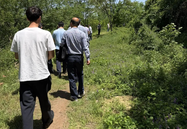 20260505縣領導調研推進“山水連城”城區段森林防火通道工作4.png